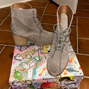 Jeffrey Campbell “Knowles” Shoes size 9 worn once